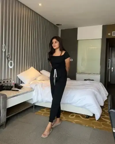 Call Girls Aquem Cash On Delivery